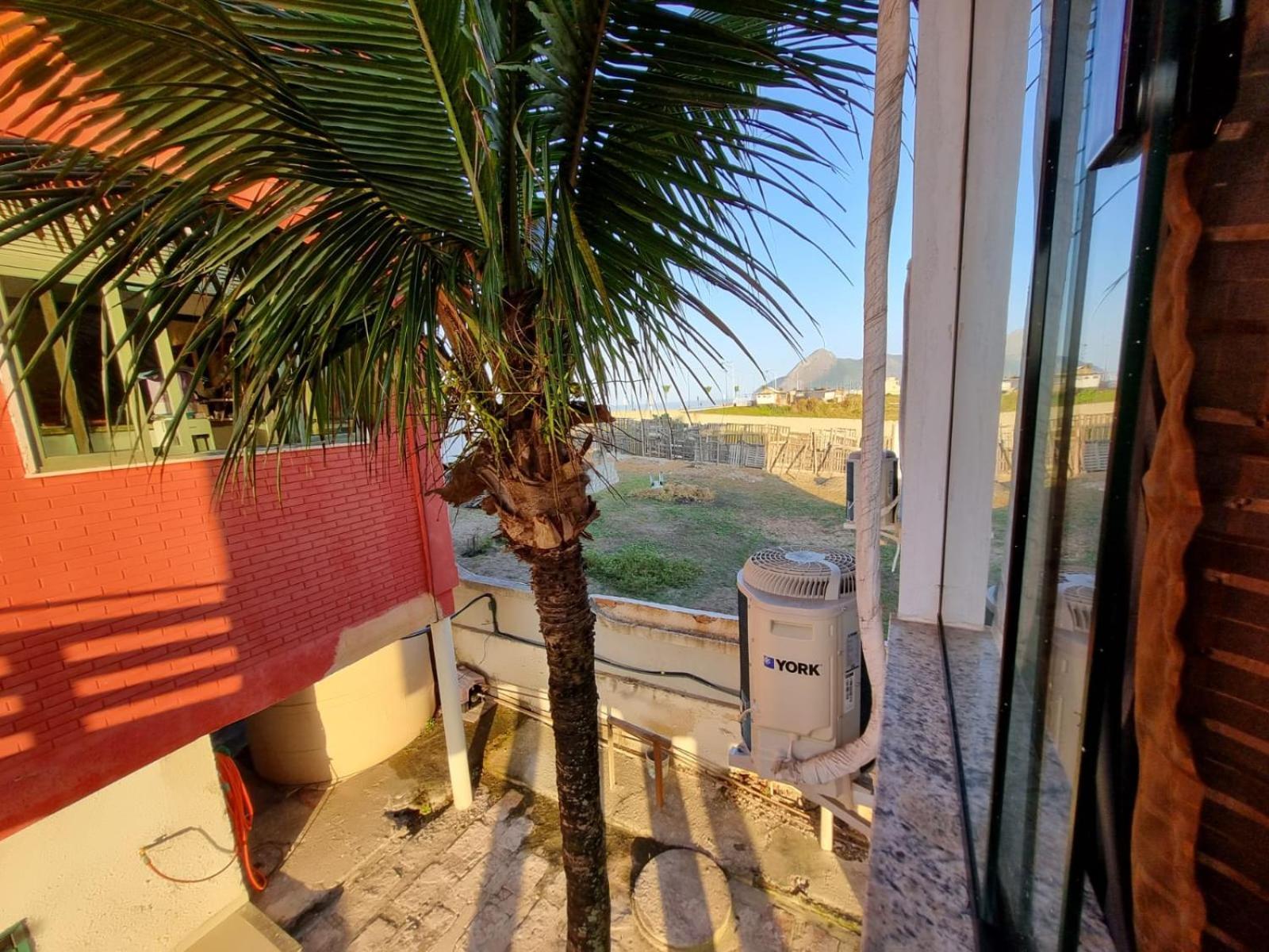 Casarao Da Praia - Itaipuacu, Jardim Atlantico, Marica Exterior photo